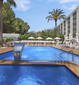 Metropolitan Playa Hotel