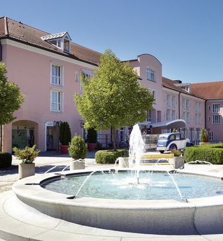 Maximilian Grand Hotel