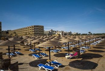 AMC Royal Hotel & Spa