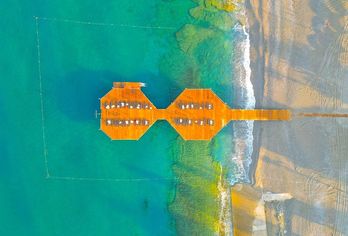 Senza Sunset Beach Hotel
