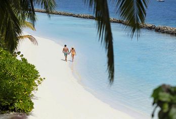 Niva Kurumba Maldives