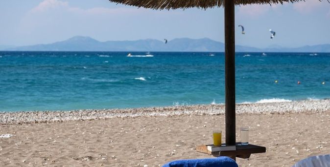 Alex Beach Hotel & Bungalows