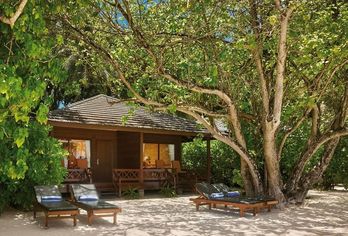 Royal Island Resort & Spa