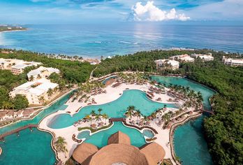 Family Selection at Grand Palladium Kantenah Resort & Spa