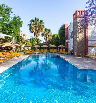 Kriss Hotel