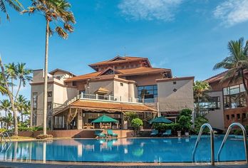 Royal Palms Beach Hotel