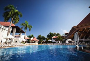 BlueBay Villas Doradas
