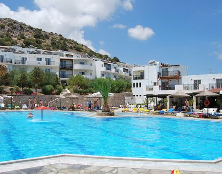 Semiramis Village Hotel