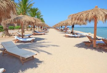 The Breakers Diving & Surfing Lodge