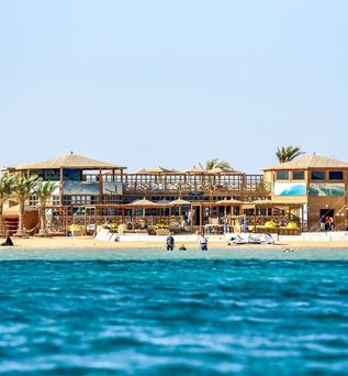 The Breakers Diving & Surfing Lodge