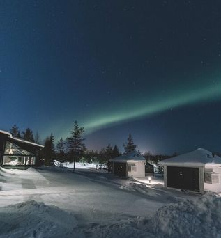 Santa's Igloos Arctic Circle
