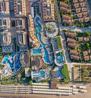 Kirman Belazur Resort & Spa