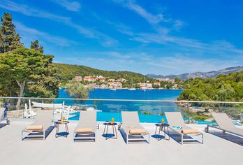 Aminess Vival Port9 Resort