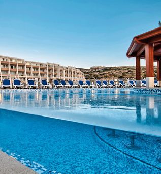 db Seabank Resort & Spa