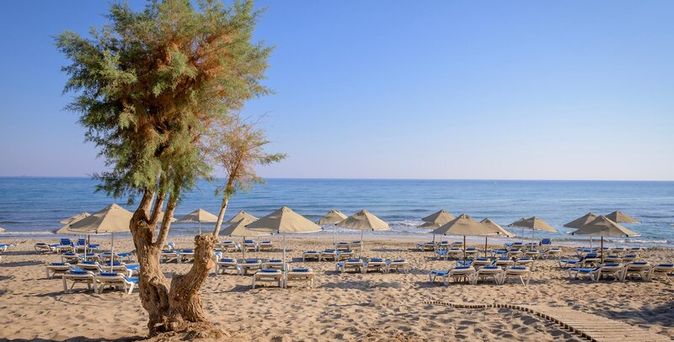 Lyttos Beach Resort & Sports Center