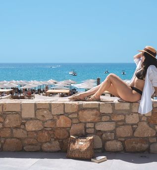 Costa Lindia Beach