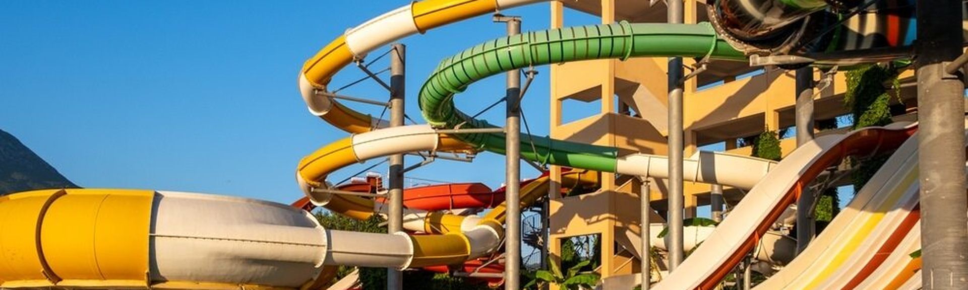 Großer bunter Aquapark