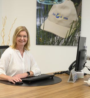 Reisefahnder Reisebüro Büro Luftballons Lohmar Logo