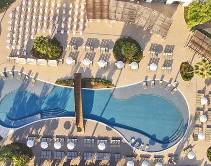 BG Tonga Tower Design Hotel & Suites