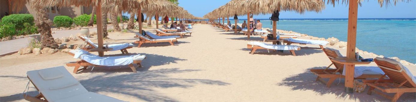 The Breakers Diving & Surfing Lodge