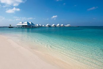 Diamonds Thudufushi Maldives Resort & Spa
