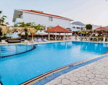 Fantasy Resort Hotel