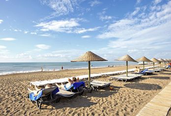 Crystal Tat Beach Pearl Collection