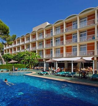 Isla de Cabrera Hotel