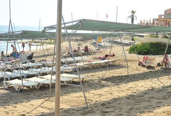 Asrin Beach