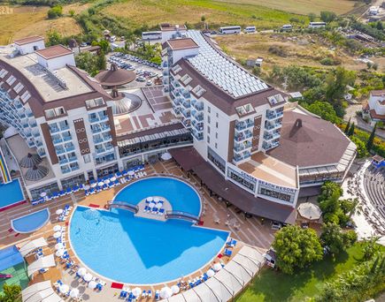 Cenger Beach Resort & Spa