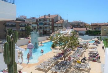 FERGUS Club Pineda Splash