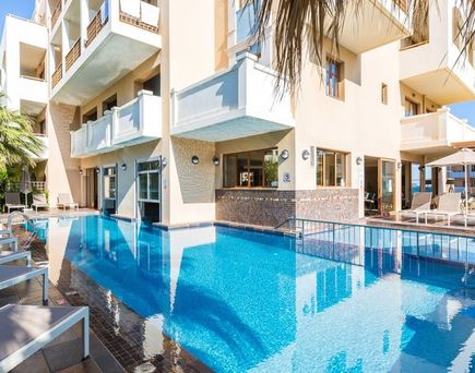Theartemis Palace