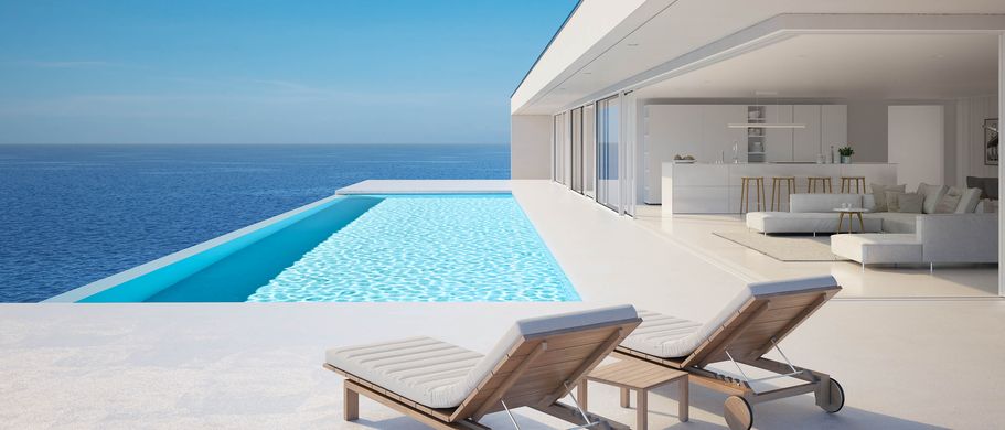 Private Pool am offenen Meer