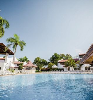 BlueBay Villas Doradas