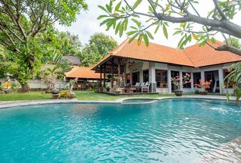 Taman Sari Bali Resort & Spa