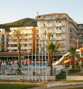 White City Beach Hotel