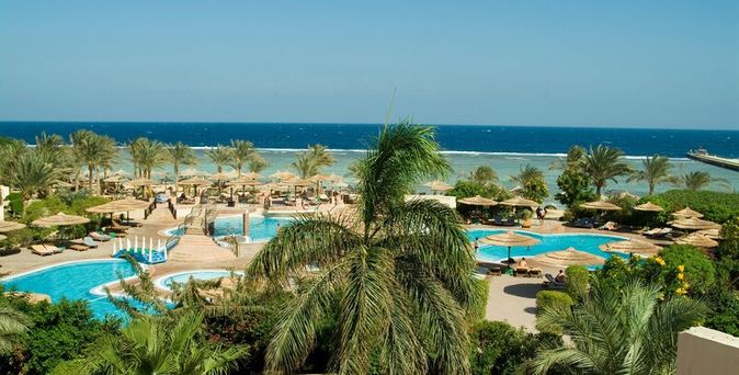 Flamenco Beach & Resort