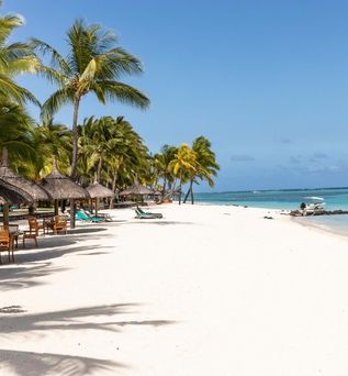 Paradis Beachcomber Golf Resort & Spa