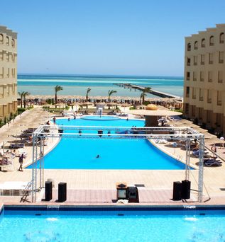 AMC Royal Hotel & Spa