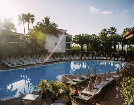 Hotel Parque Tropical