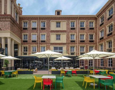 Hampton By Hilton Sandton Grayston
