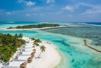 Cinnamon Hakuraa Huraa Maldives