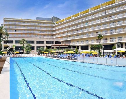 Hotel GHT Oasis Park & Spa