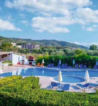 Serena Hotel