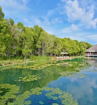 Dreamland The Unique Sea & Lake Resort / Spa
