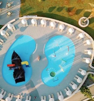 Miraluna Beach Resort