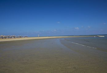 Lahami Bay Beach Resort & Gardens