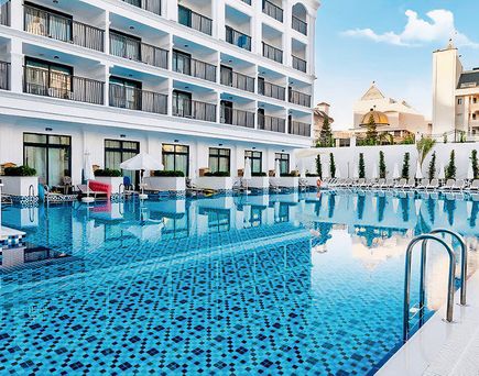 Side Royal Style Hotel