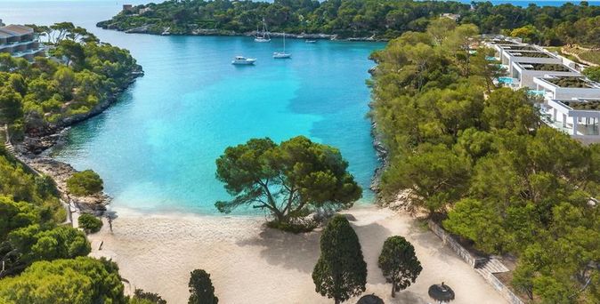 Ikos Porto Petro