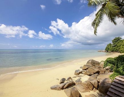 Coco de Mer Hotel & Black Parrot Suites